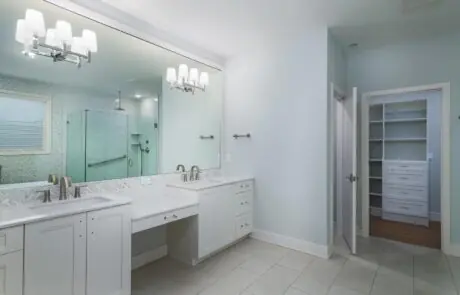 Gallery_0000s_0030_Inspire Homes – Anacortes – Fidalgo Villas – Custom Home – Master Bath - Inspire Homes Modern bathroom with double sinks and vanity.