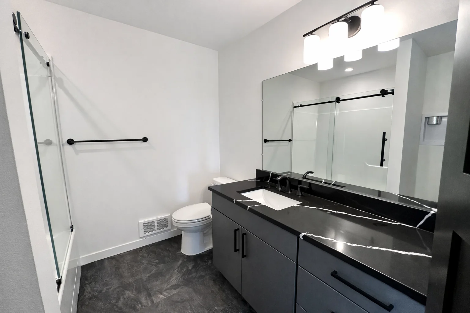 Langley Bath 3 - Inspire Homes